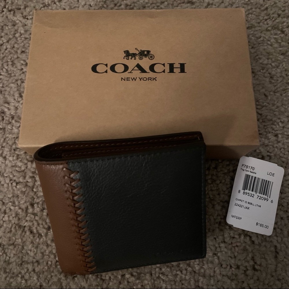 NWT COACH 3-In-1 Wallet With Baseball Stitch